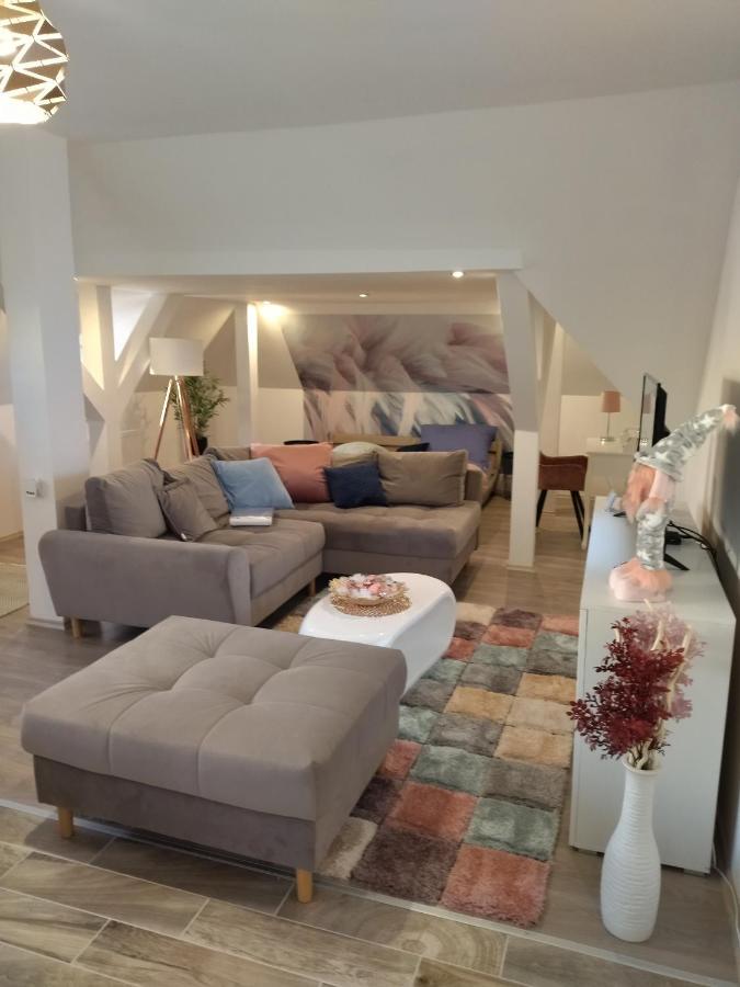 Valentin Apartman Mako Bagian luar foto