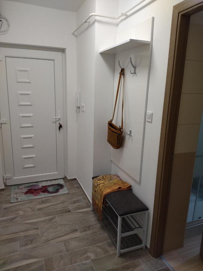 Valentin Apartman Mako Bagian luar foto
